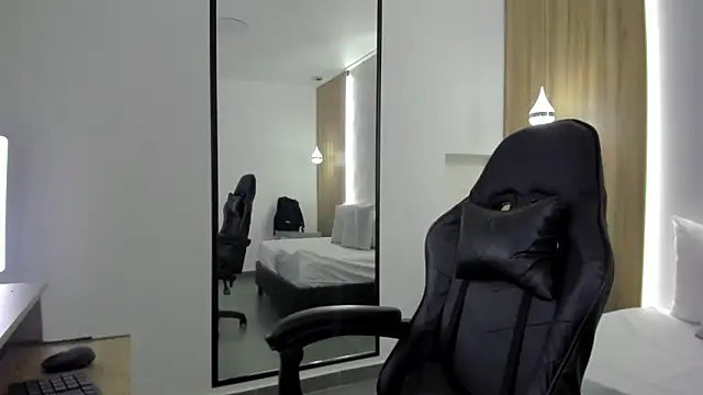 alma fenix online show from 12.19.25