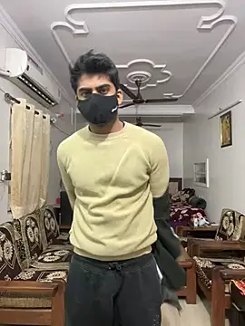 Snapshot of John_desihunk chatting on 12.07.24 John desihunk online show from 12.07.24