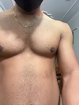 Snapshot of John_desihunk chatting on 03.08.25 John desihunk online show from 03.08.25