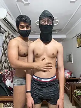 Snapshot of John_desihunk chatting on 10.24.25 John desihunk online show from 10.24.25