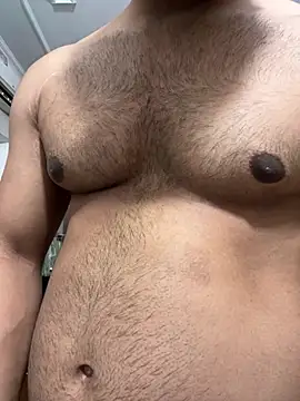 Snapshot of John_desihunk chatting on 05.21.26 John desihunk online show from 05.21.26