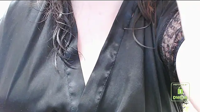 cute and hot online show from 01.23.25