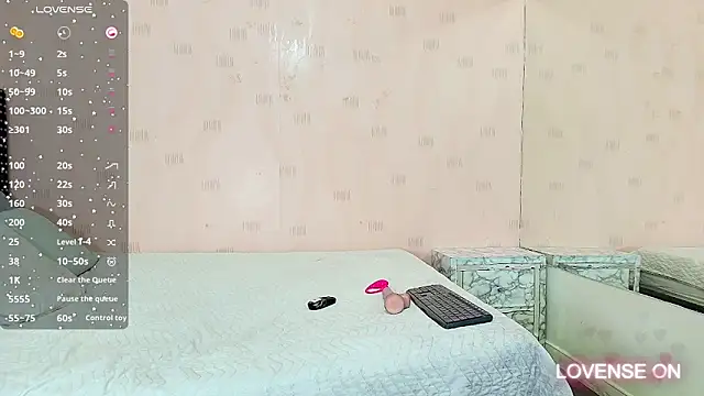 Snapshot of hotlatinateacher chatting on 01.08.25 hotlatinateacher online show from 01.08.25