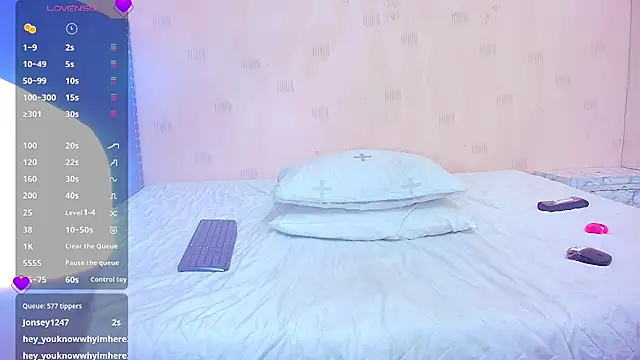 Snapshot of hotlatinateacher chatting on 01.15.25 hotlatinateacher online show from 01.15.25