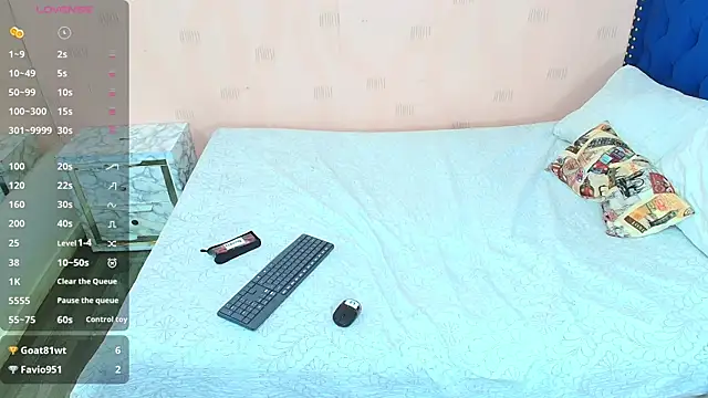Snapshot of hotlatinateacher chatting on 02.26.25 hotlatinateacher online show from 02.26.25