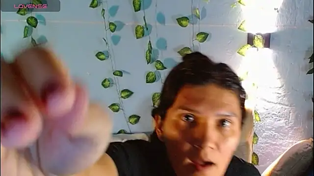 venus swet  online show from 11.04.25