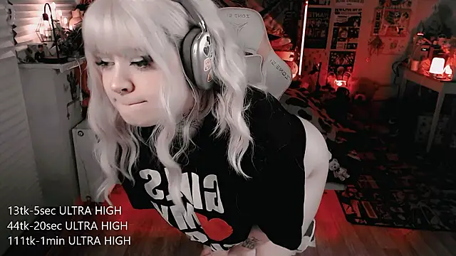 Snapshot of noori__hope chatting on 03.21.26 noori hope online show from 03.21.26