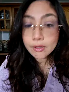 Mia Ruiz online show from 10.23.25
