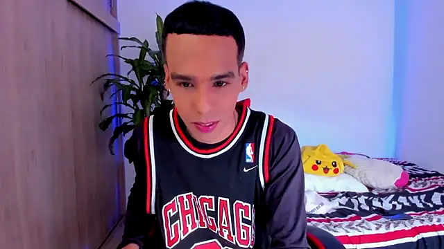 aldrinwhite online show from 04.29.26