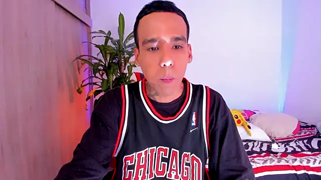 Snapshot of aldrinwhite chatting on 05.07.26 aldrinwhite online show from 05.07.26