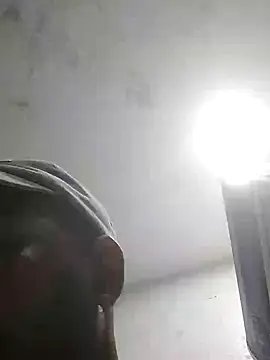 Snapshot of Frankie0880 chatting on 01.14.25 Frankie0880 online show from 01.14.25