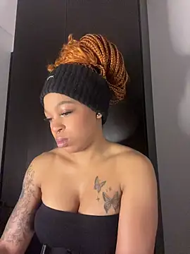 Snapshot of Melany_Williams chatting on 06.05.26 Melany Williams online show from 06.05.26