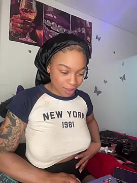 Snapshot of Melany_Williams chatting on 06.15.26 Melany Williams online show from 06.15.26