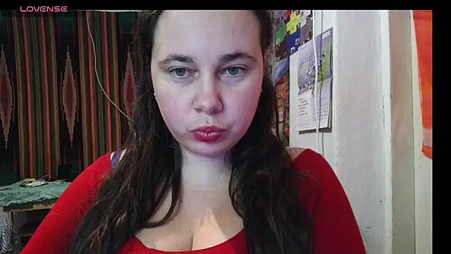 Cora Maro online show from 10.11.25