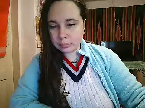 Cora Maro online show from 12.23.25