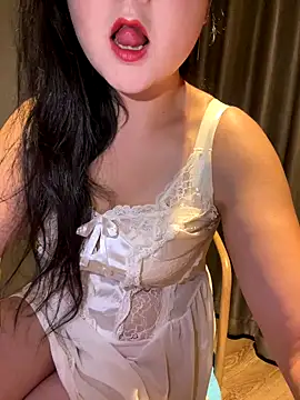 AHL756 online show from 10.25.25