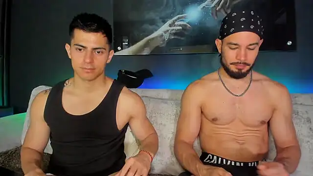 Crhis N Derek online show from 03.22.25