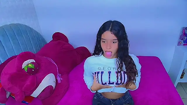 Snapshot of charlotte_0309 chatting on 04.10.26 charlotte 0309 online show from 04.10.26