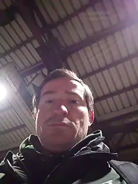 Snapshot of openlegsforyou chatting on 12.16.25 openlegsforyou online show from 12.16.25