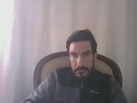 Snapshot of elkike1980 chatting on 06.25.26 elkike1980 online show from 06.25.26