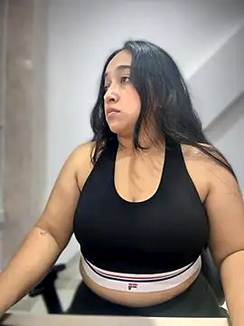 cata megan online show from 12.04.25