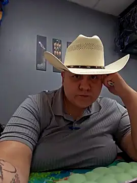 Snapshot of DevilDahm chatting on 09.09.25 DevilDahm online show from 09.09.25