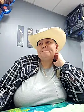 Snapshot of DevilDahm chatting on 09.13.25 DevilDahm online show from 09.13.25