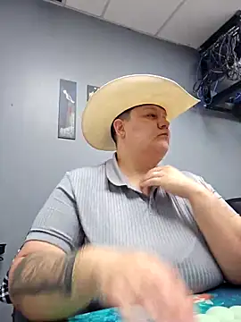 Snapshot of DevilDahm chatting on 09.26.25 DevilDahm online show from 09.26.25