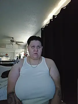 Snapshot of DevilDahm chatting on 11.01.25 DevilDahm online show from 11.01.25