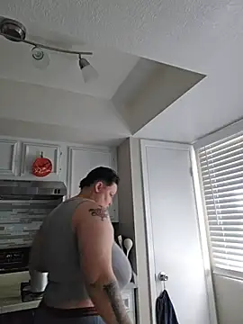 Snapshot of DevilDahm chatting on 12.15.25 DevilDahm online show from 12.15.25