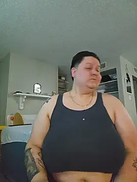 Snapshot of DevilDahm chatting on 01.10.26 DevilDahm online show from 01.10.26