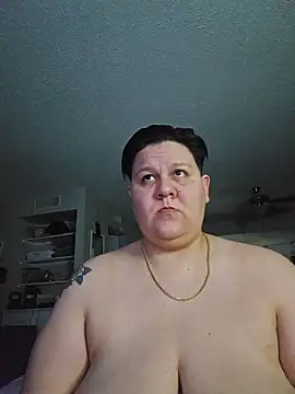 Snapshot of DevilDahm chatting on 01.15.26 DevilDahm online show from 01.15.26