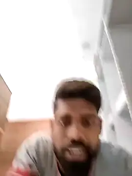 INDIANBOY7439 online show from 04.29.26