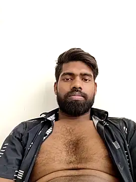 INDIANBOY7439 online show from 05.14.26