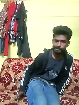 Snapshot of NICK_IN chatting on 12.18.24 NICK IN online show from 12.18.24