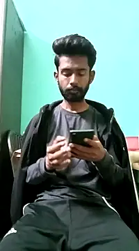 Snapshot of NICK_IN chatting on 12.19.24 NICK IN online show from 12.19.24