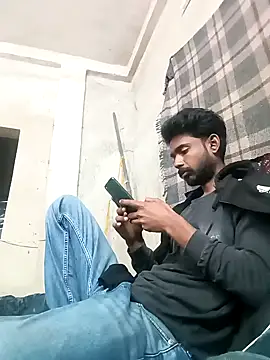 Snapshot of NICK_IN chatting on 01.05.25 NICK IN online show from 01.05.25