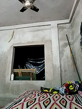 Snapshot of NICK_IN chatting on 02.13.25 NICK IN online show from 02.13.25