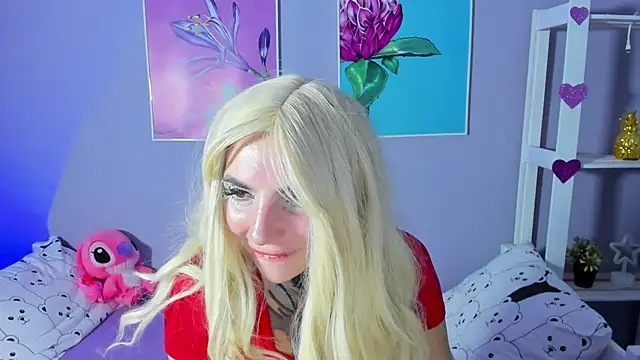 Snapshot of AnneTenet chatting on 12.08.24 AnneTenet online show from 12.08.24