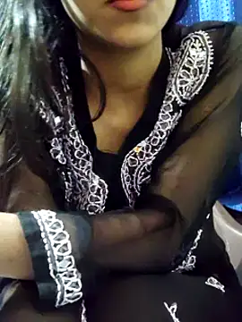 Snapshot of Miss_saniya chatting on 01.08.25 Miss saniya online show from 01.08.25