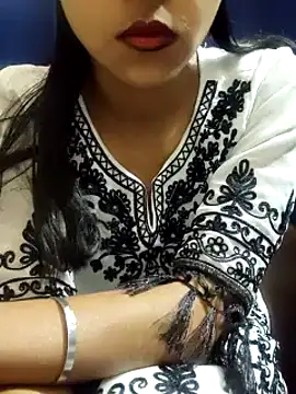 Snapshot of Miss_saniya chatting on 01.18.25 Miss saniya online show from 01.18.25