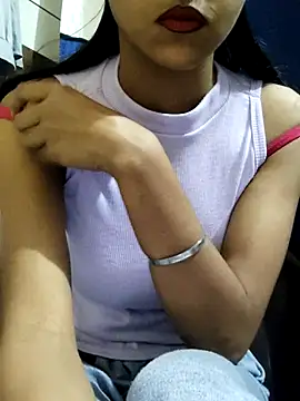 Snapshot of Miss_saniya chatting on 01.21.25 Miss saniya online show from 01.21.25