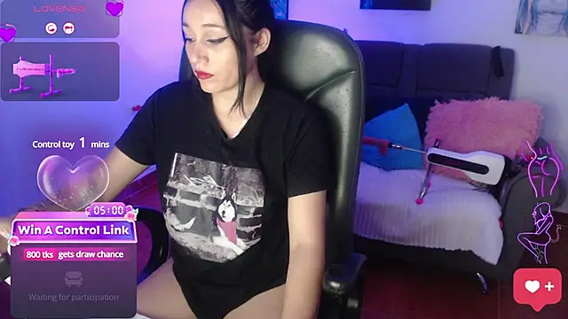 Snapshot of yeliana_sexxy chatting on 01.29.25 yeliana sexxy online show from 01.29.25