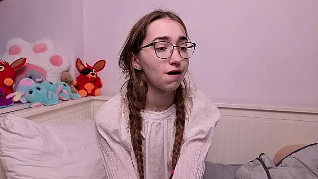 PollyBeev online show from 05.29.26