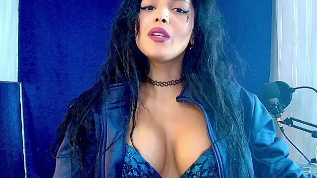 Snapshot of MOMMYJEVAA chatting on 03.08.26 MOMMYJEVAA online show from 03.08.26