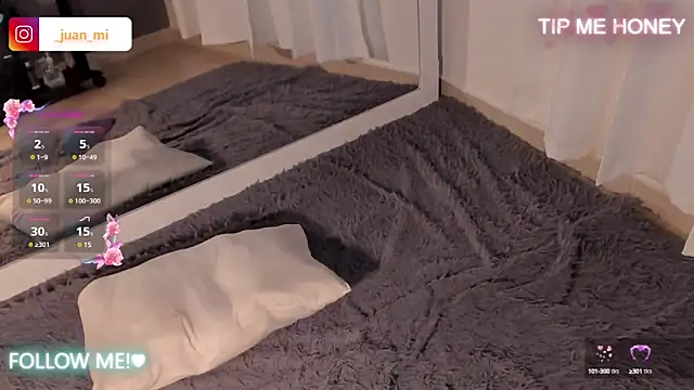 Snapshot of juanmiss chatting on 03.18.25 juanmiss online show from 03.18.25