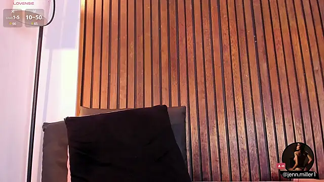 Jennmiiller  online show from 03.12.25