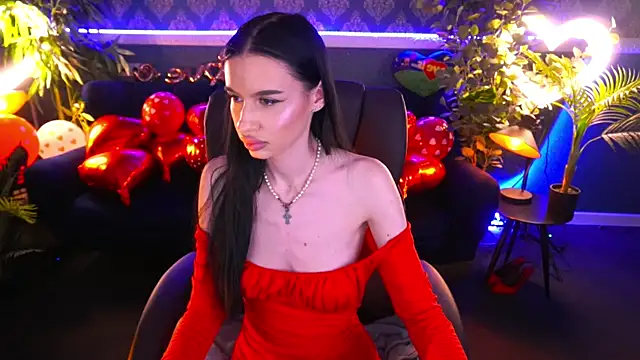 Snow WhiteeeX online show from 02.17.25