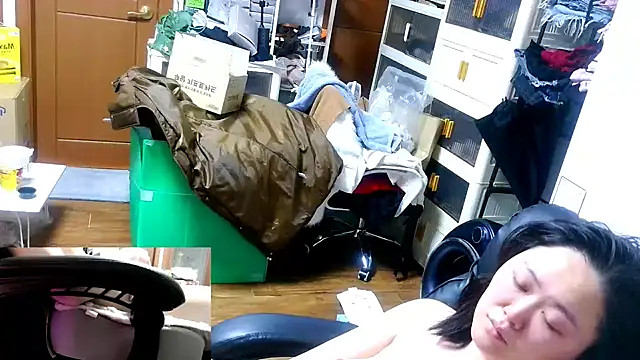 Snapshot of rami0428 chatting on 01.17.26 rami0428 online show from 01.17.26