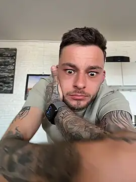 hottwoboys online show from 04.27.26